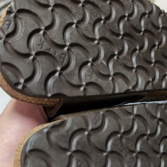 Birkenstock Metallic Brown Sandals - Picture 7 of 7